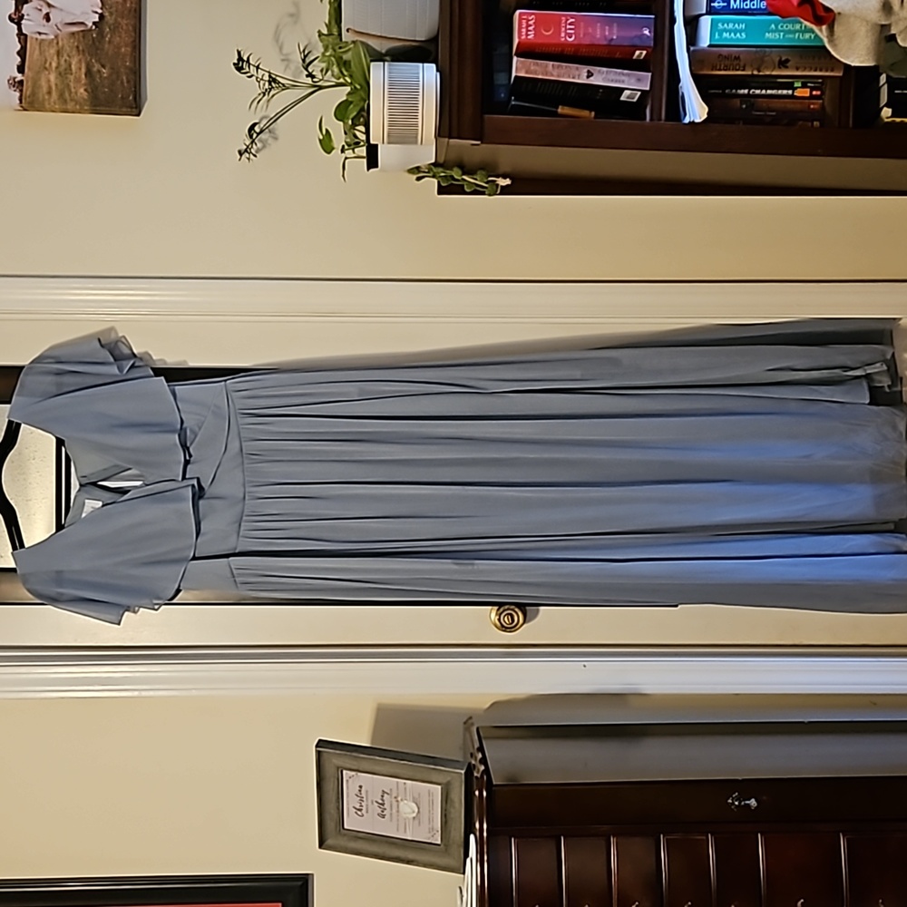 AZAZIE V-Neck Pleated Chiffon Floor-Length Dress Dusty Blue. A18